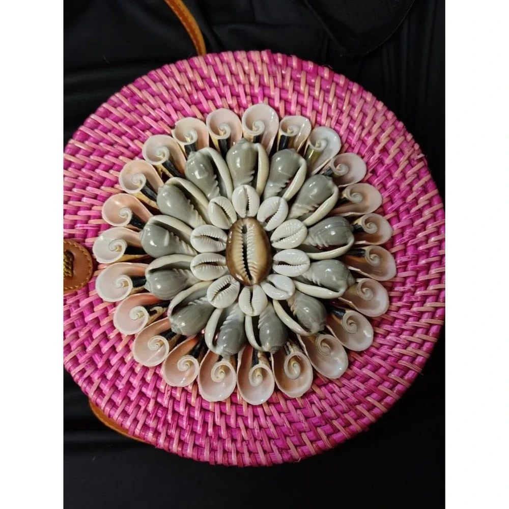Pink Round Rattan Crossbody Bag Seashell Floral Woven Boho Beach Purse Handbag